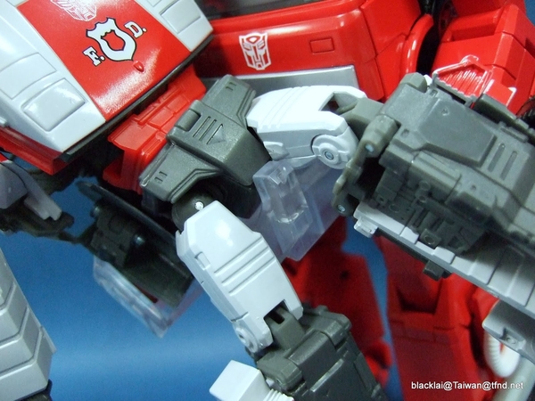 MP 33 Masterpiece Inferno   In Hand Image Gallery  (99 of 126)